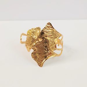 Pulsera rigida dorada de hoja